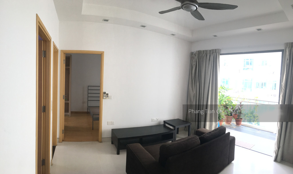 Celestia thumbnail photo